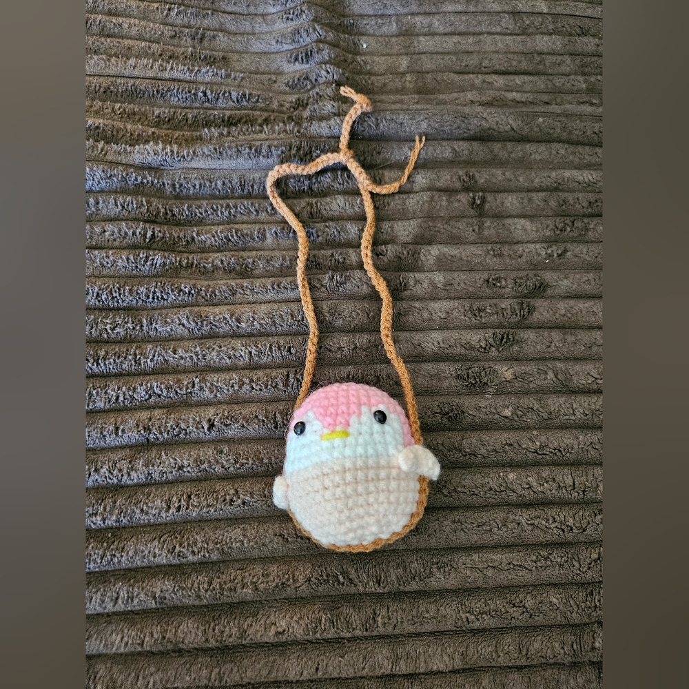 Crochet Swinging Pink Penguin Ornament – Cute Hanging Décor
